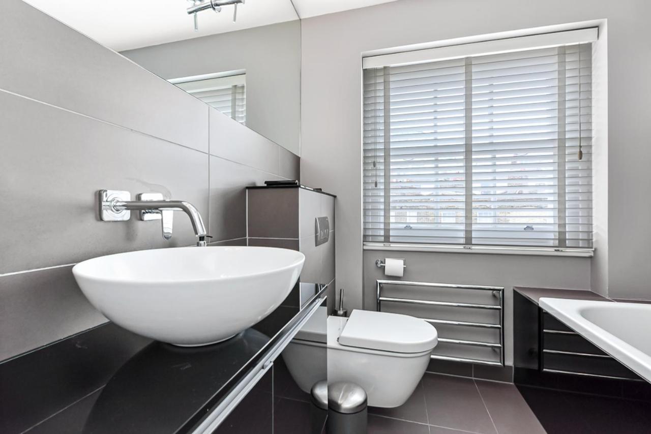 Woodbridge House Apartment Лондон Екстер'єр фото